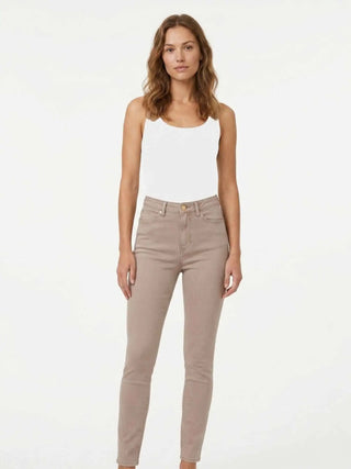 WOMEN'S JEANS - GUESS APPAREL BEIGE - W6RA46 WK63A 3
